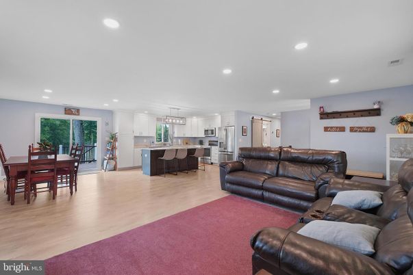 Dining room, Interior, Kitchen, Living room, Pendant Lights, Recessed Lighting, Wood Texture Flooring