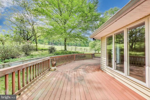 Exterior, Wood Texture Flooring