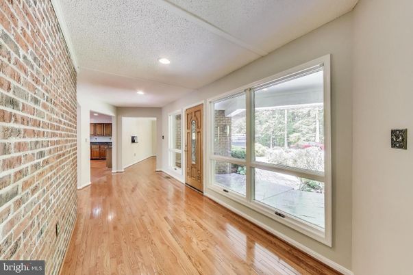 Empty room, Interior, Recessed Lighting, Stone Walls, Wood Texture Flooring