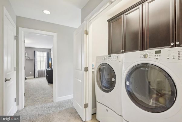 Interior, Recessed Lighting, Utility Closets, Washer
