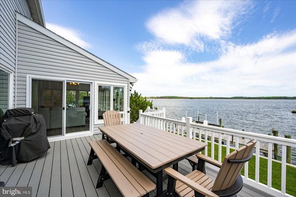 Exterior, Lake, Water