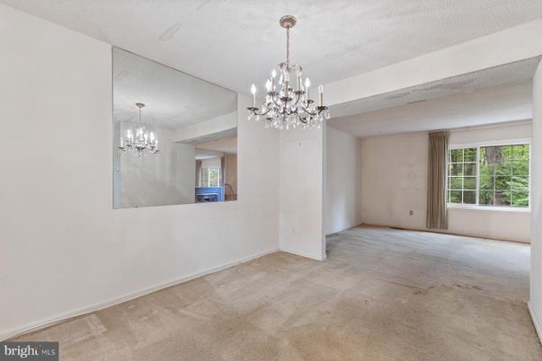 Chandelier, Empty room, Interior
