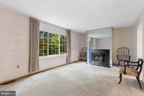 Empty room, Fireplace, Interior