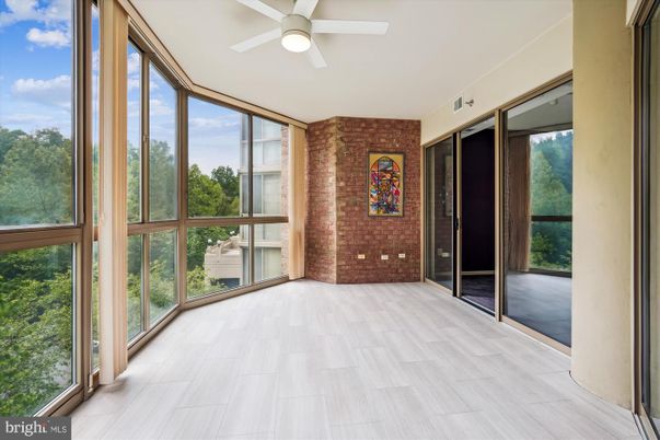 Empty room, Interior, Stone Walls, Sun Room