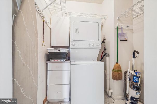 Interior, Utility Closets, Washer