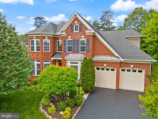 Attached, Exterior, Facade, Brick Facade, Brick Traditional