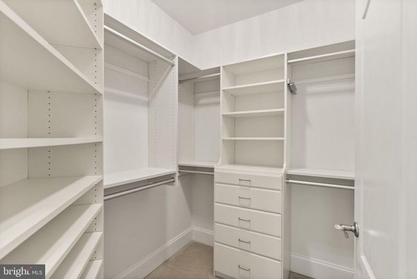 Interior, Walk-in Closets