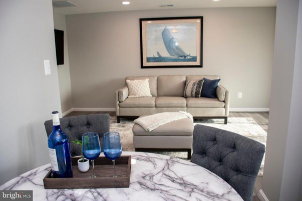 Interior, Living room, Marble, Recessed Lighting, Wood Texture Flooring