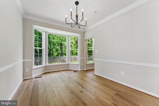 Chandelier, Empty room, Interior, Wood Texture Flooring