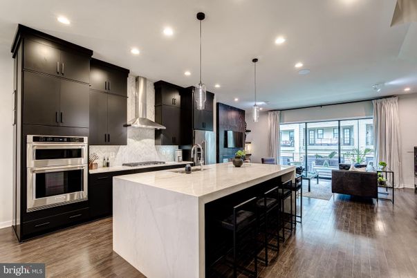 Interior, Kitchen, Living room, Pendant Lights, Recessed Lighting, Stainless Steel Appliances, Wood Texture Flooring