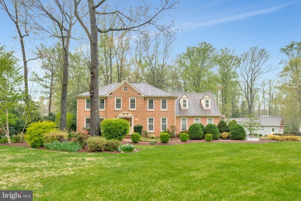 Backyard, Exterior, Facade, Brick Facade, Georgian