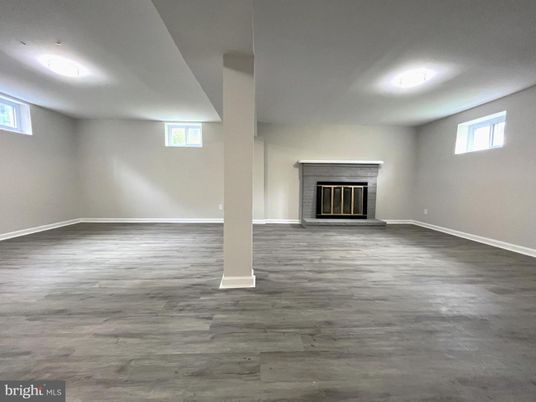 Empty room, Fireplace, Interior, Wood Texture Flooring