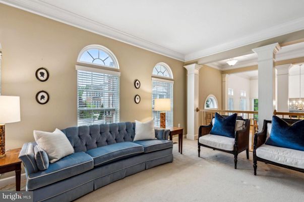 Interior, Living room, Pendant Lights