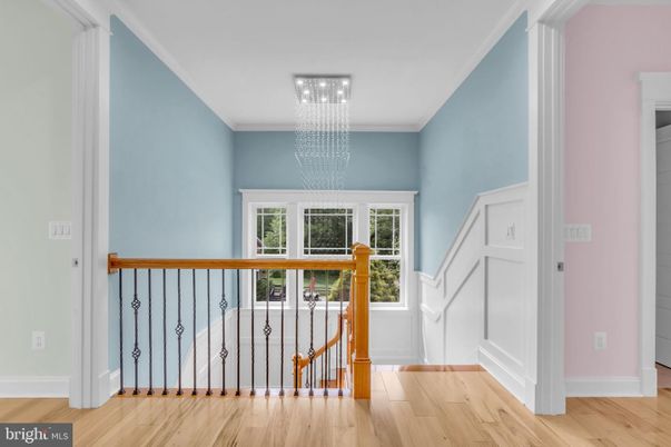 Chandelier, Interior, Wood Texture Flooring