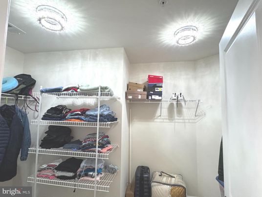 Interior, Walk-in Closets
