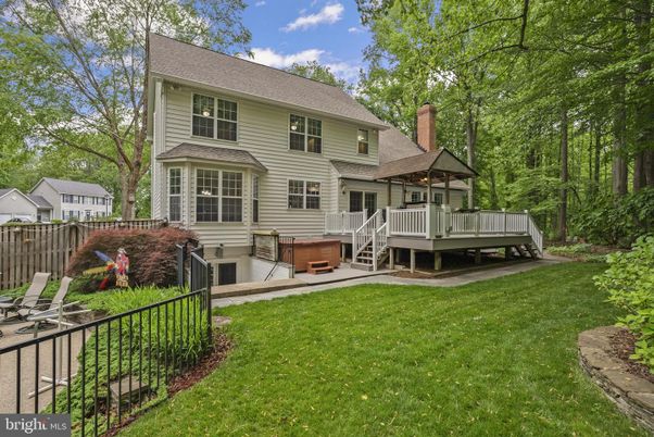 Backyard, Exterior, Hot Tub