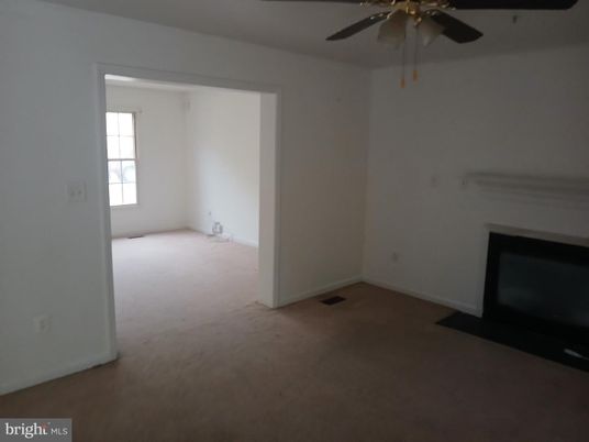 Empty room, Fireplace, Interior