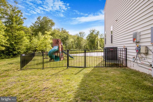 Backyard, Exterior, Playground