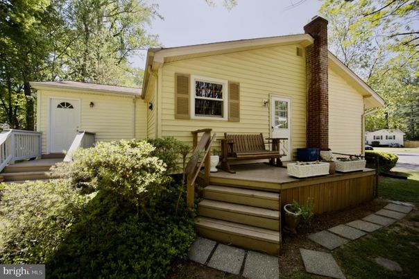Exterior, Hot Tub