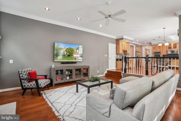 Interior, Kitchen, Living room, Pendant Lights, Recessed Lighting, Stainless Steel Appliances, Wood Texture Flooring