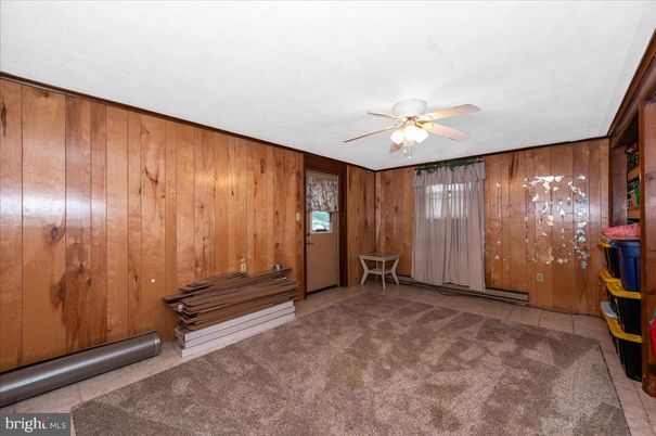 Empty room, Interior, Wooden Walls