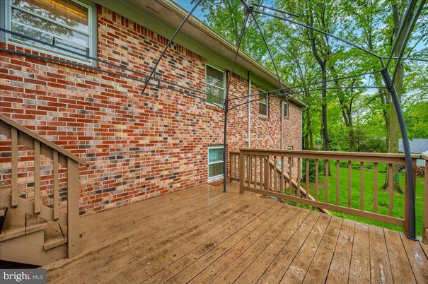 Exterior, Wood Texture Flooring