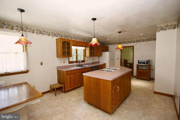 Interior, Kitchen, Pendant Lights, Recessed Lighting