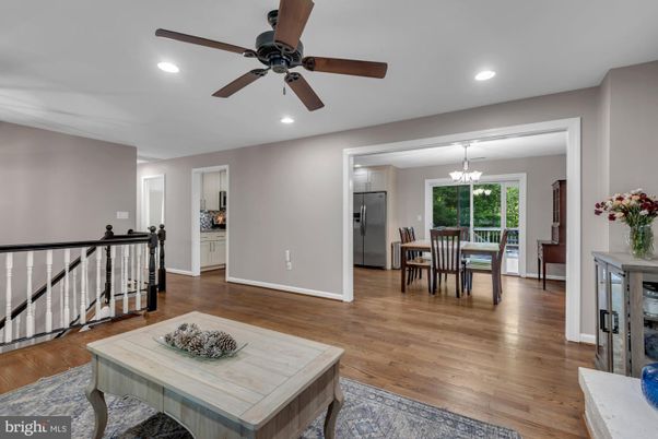 Chandelier, Dining room, Interior, Recessed Lighting, Wood Texture Flooring