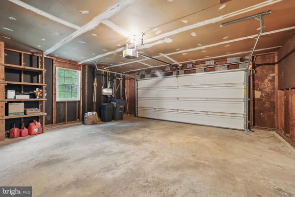 Garage, Interior, Recessed Lighting