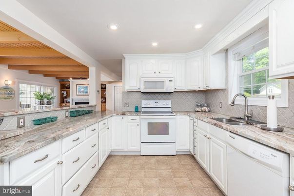 Interior, Kitchen, Recessed Lighting, Stainless Steel Appliances, Wooden Beams