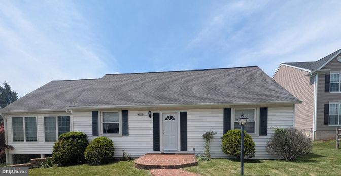 Exterior, Facade, Cape Cod