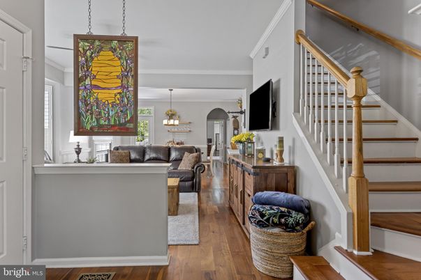Interior, Living room, Pendant Lights, Wood Texture Flooring