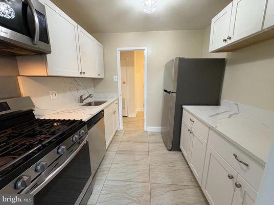 Interior, Kitchen, Marble, Stainless Steel Appliances