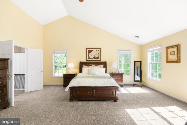 Bedroom, Interior, Pendant Lights