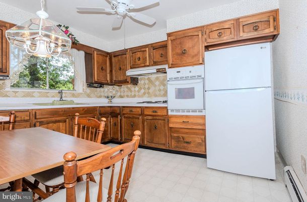 Dining room, Interior, Kitchen, Pendant Lights