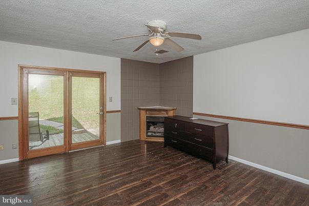 Empty room, Fireplace, Interior, Wood Texture Flooring