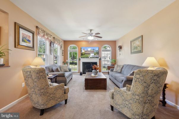 Fireplace, Interior, Living room