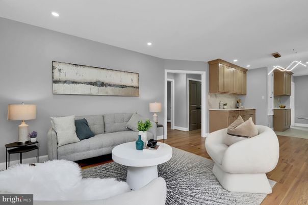 Interior, Kitchen, Living room, Recessed Lighting, Wood Texture Flooring