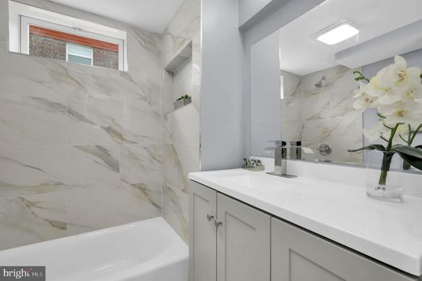 Bathroom, Interior, Marble Walls