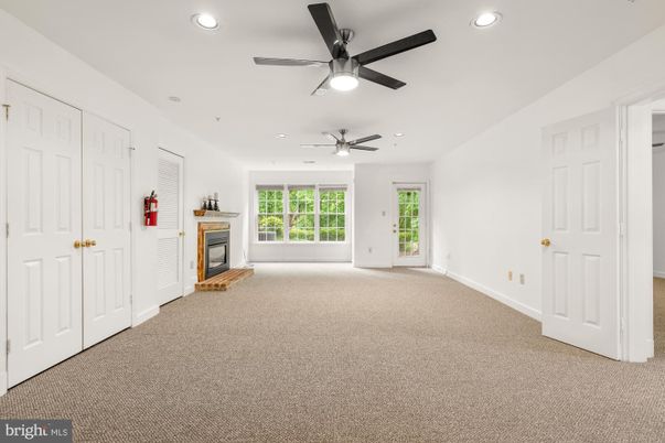 Empty room, Fireplace, Interior, Recessed Lighting