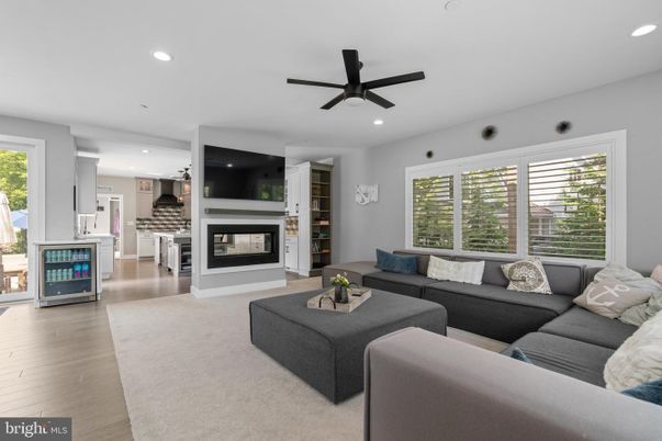 Fireplace, Interior, Kitchen, Living room, Recessed Lighting, Wood Texture Flooring