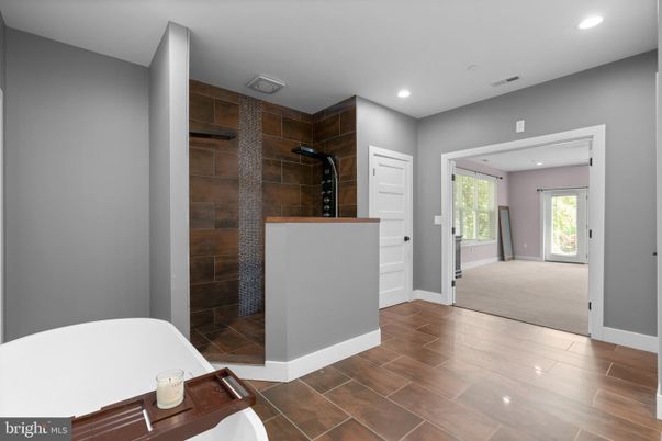 Bathroom, Interior, Recessed Lighting, Wood Texture Flooring