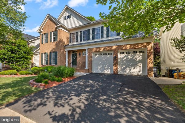 Attached, Exterior, Facade, Brick Facade, Farmhouse