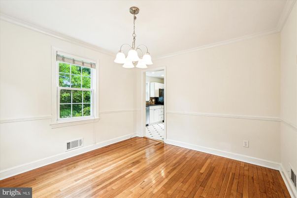 Chandelier, Empty room, Interior, Kitchen, Wood Texture Flooring