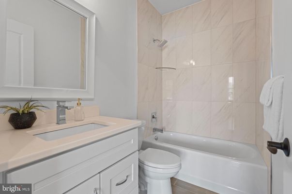 Bathroom, Interior, Marble Walls