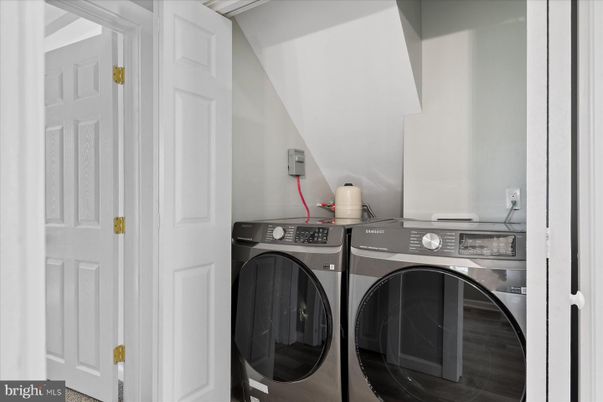 Interior, Utility Closets, Washer