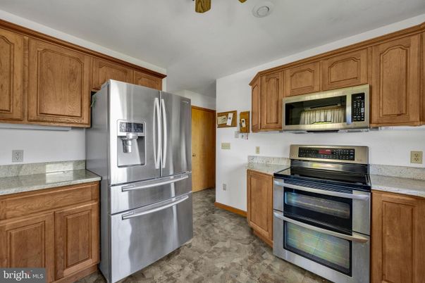 Interior, Kitchen, Stainless Steel Appliances