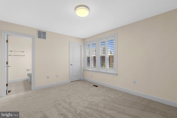 Bathroom, Empty room, Interior