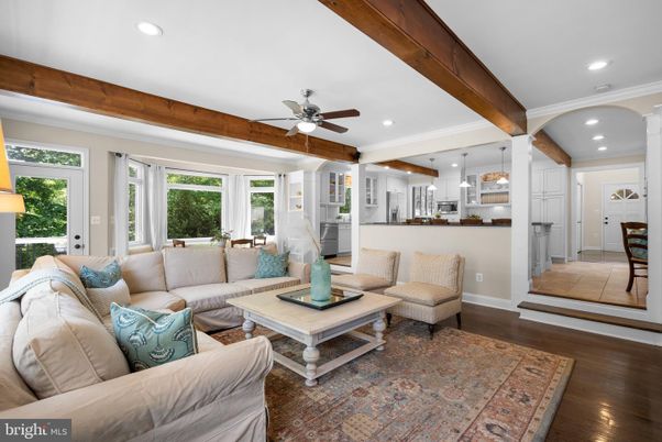 Interior, Kitchen, Living room, Pendant Lights, Recessed Lighting, Wooden Beams, Wood Texture Flooring