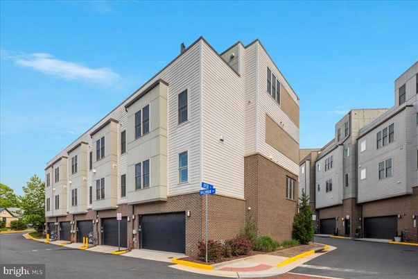 Attached, Exterior, Facade, Brick Facade, Rowhouse